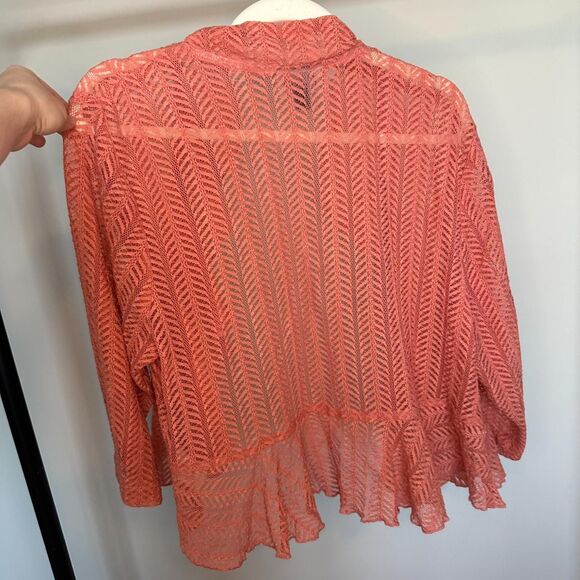 Vintage Connected Apparel Ruffle Cardigan, Y2K Pink Leaf-Patterned Flowy Blouse - Picture 5 of 6